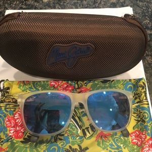 Maui Jim (Unisex) sunglasses